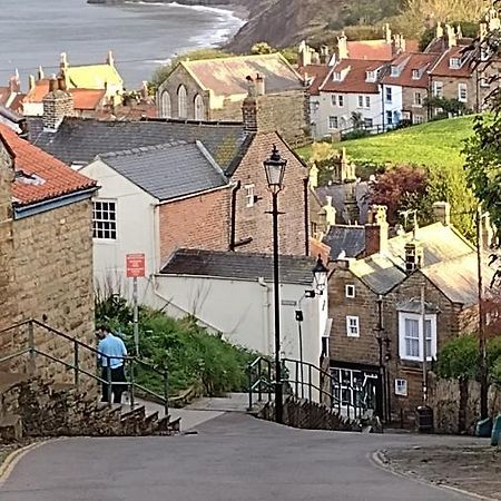 Darnholm Cottage Robin Hood's Bay Eksteriør billede
