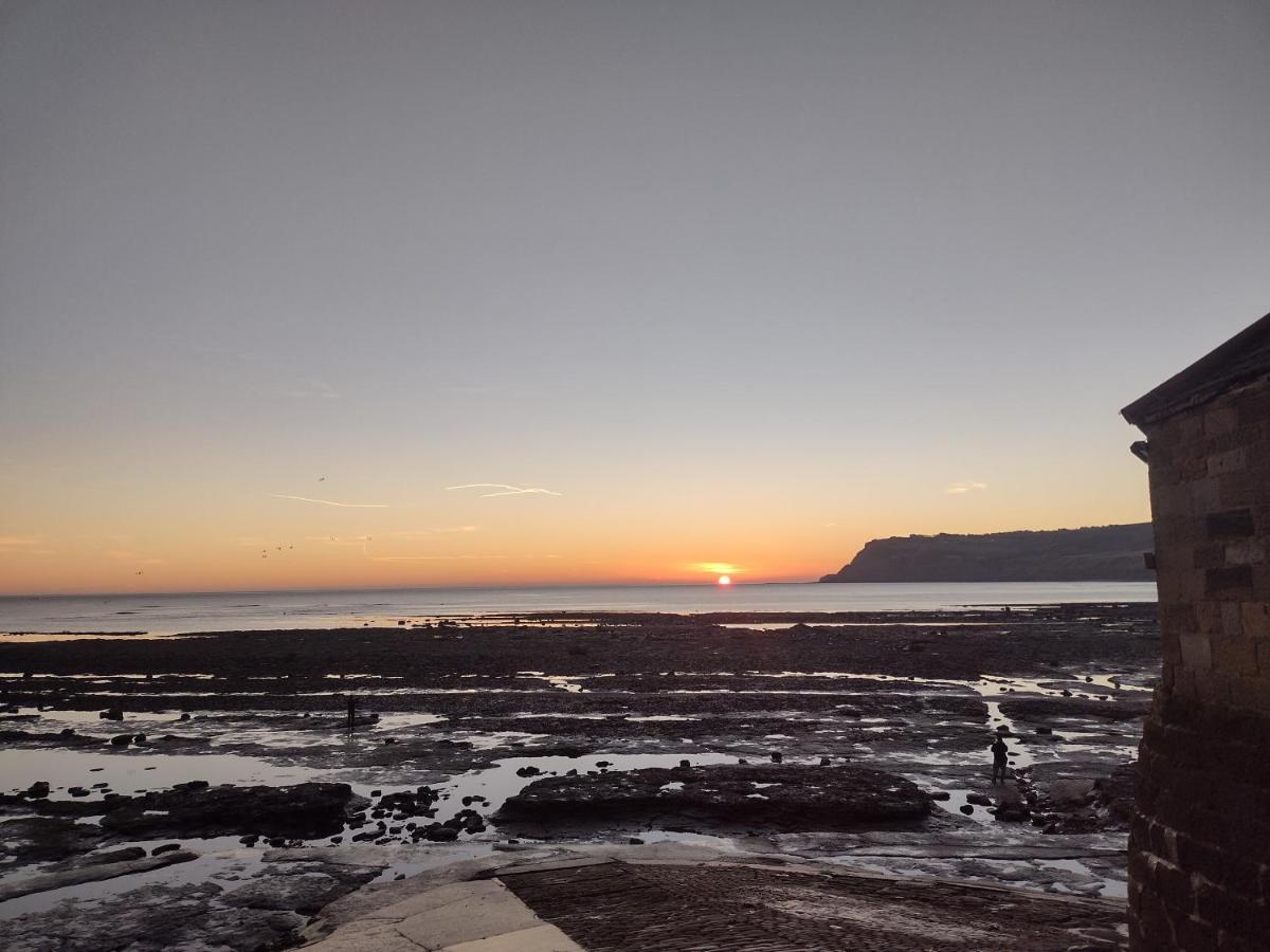 Darnholm Cottage Robin Hood's Bay Eksteriør billede