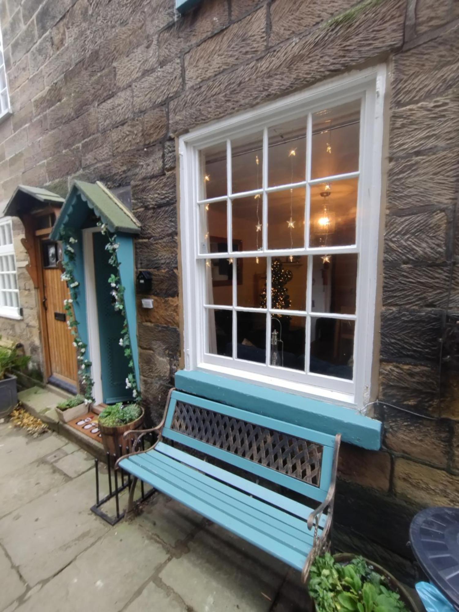 Darnholm Cottage Robin Hood's Bay Eksteriør billede